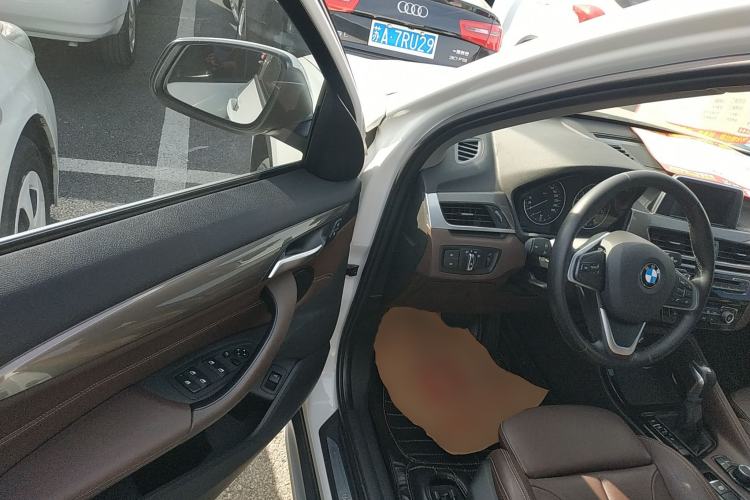 Used BMW X1 2016 sDrive18Li Luxury Model
