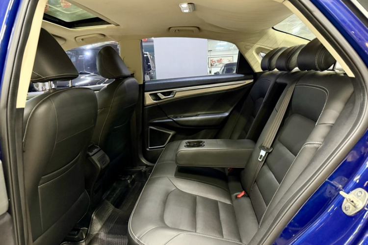 Used Geely Auto Emgrand GL 2017 1.3T DCT Elite Model
