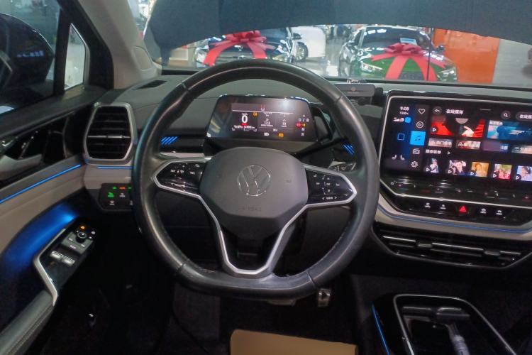 Used Volkswagen ID.6 CROZZ 2022 Long-Range PRO Edition
