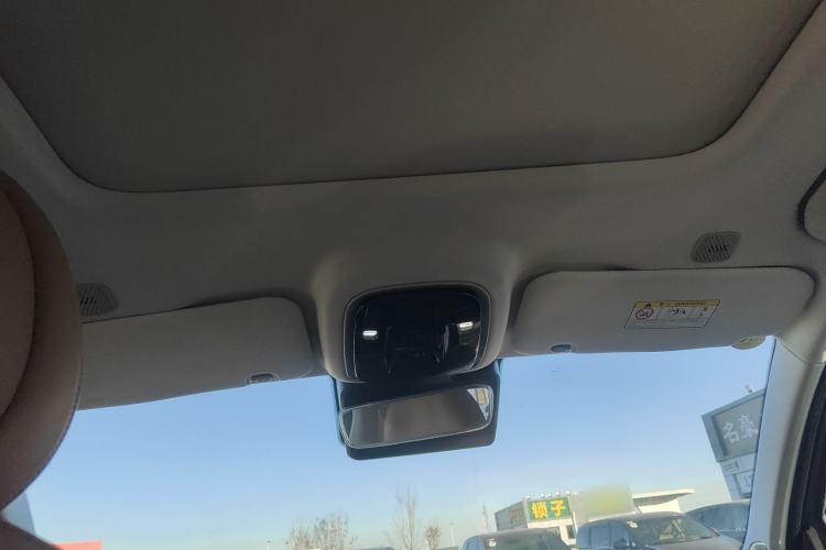 Used Chery Tiggo 8 L 2024 2.0T Two-Wheel Drive Prestige Version 5 Seats
