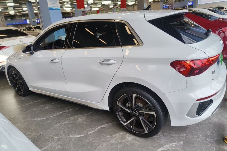 Used Audi A3 2022 Sportback 35 TFSI Fashionable Sports Model
