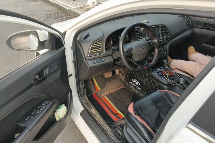 Used Hyundai Elantra 2018 1.4T Dual-Clutch Xuan Dong · Dynamic Edition
