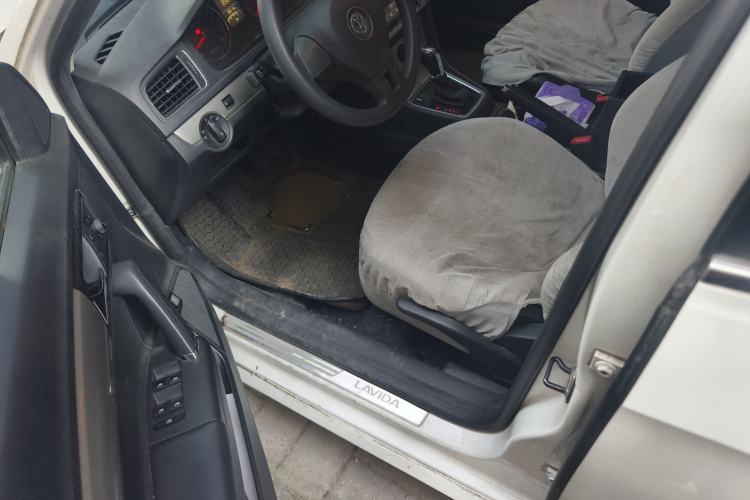 Used Volkswagen Lavida 2013 Revised Version 1.4 TSI DSG Comfort Edition
