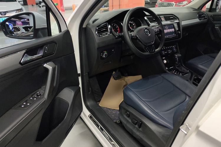 Used Volkswagen Tiguan L 2018 330TSI Automatic Two-Wheel Drive Luxury Edition
