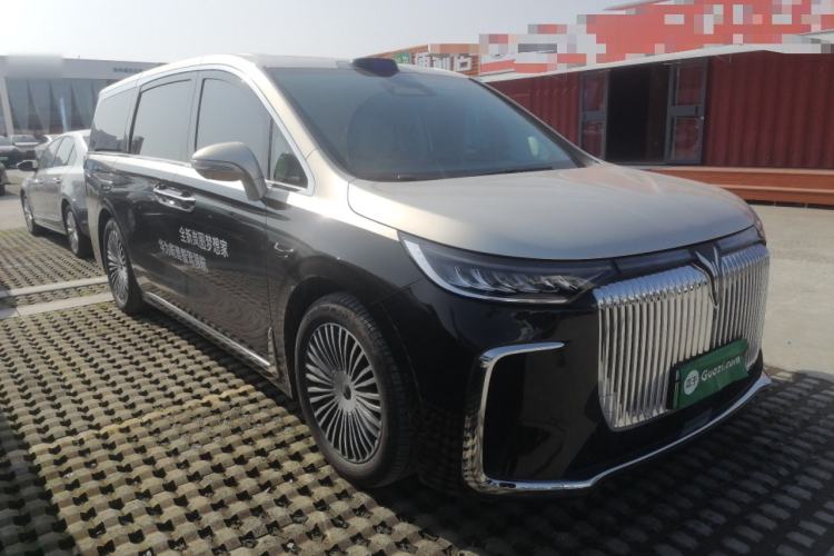 Used VOYAH Dream 2025 PHEV Four-Wheel-Drive Flagship Version – Qiankun Edition
