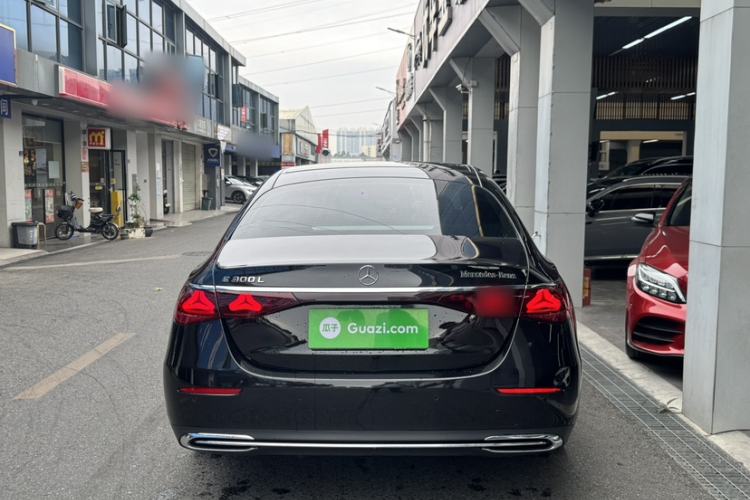 Used Mercedes-Benz E-Class 2024 Facelift E 300 L Luxury Edition
