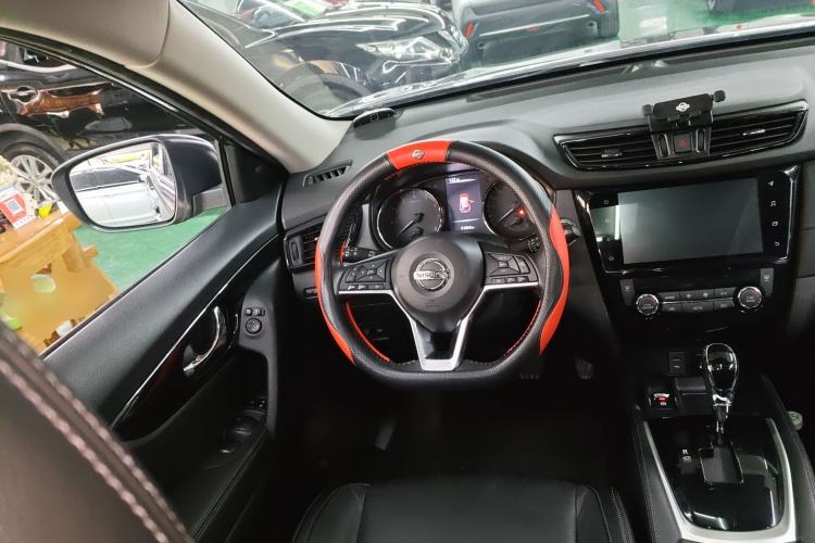 Used Nissan X-Trail 2019 2.0L CVT Smart Connect Comfort Edition 2WD