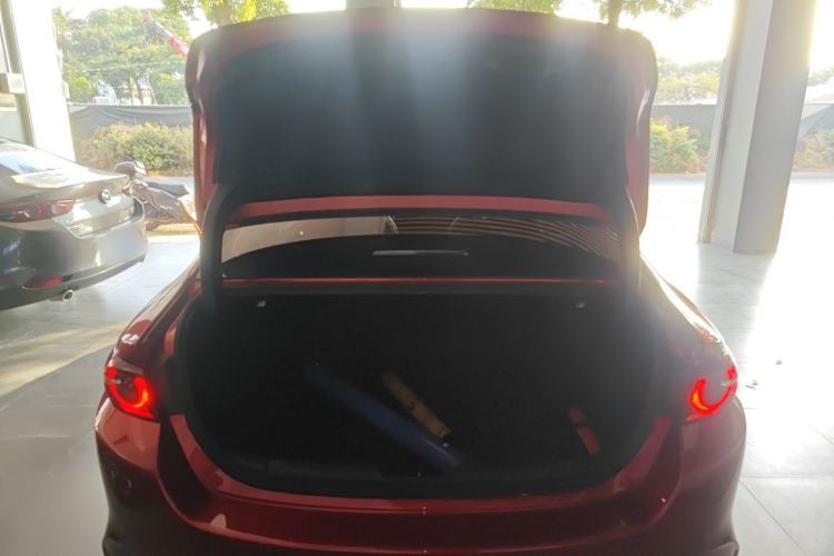 Used Mazda Mazda 3 Axela 2023 2.0L Automatic ZhiZhen Edition