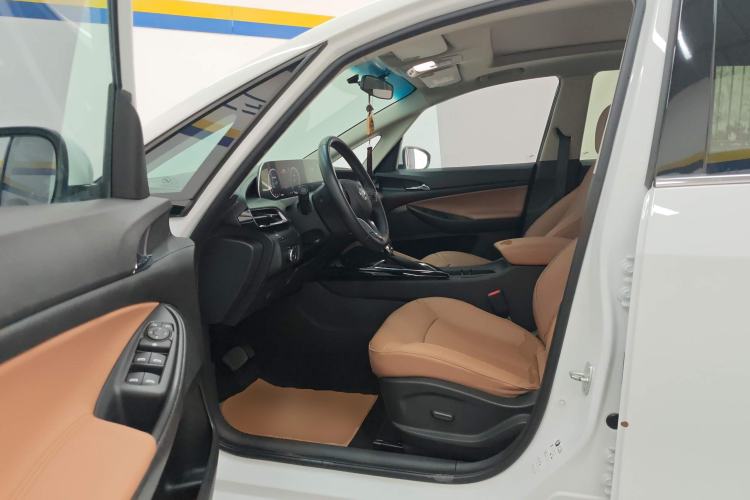 Used Buick GL6 2021 323T Mild Hybrid Connect Luxury Model
