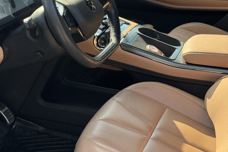 Used Nio ES8 2020 580 km Range Six-Seater Version
