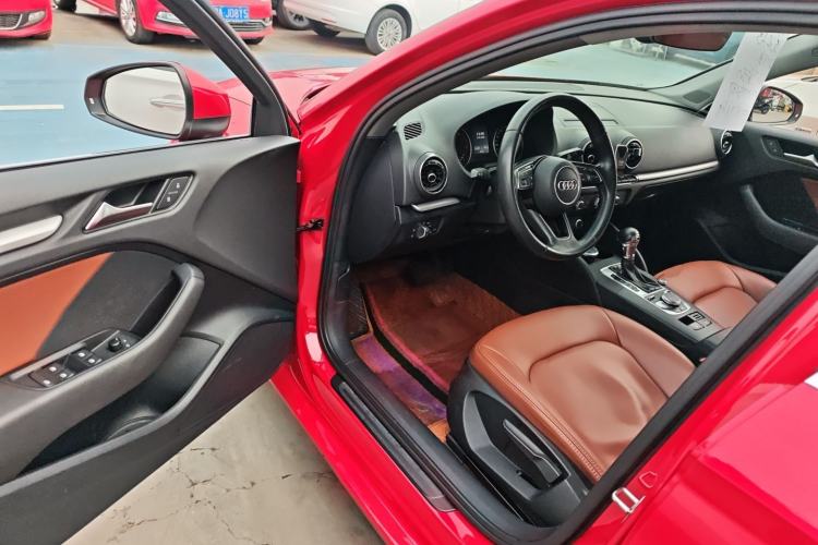 Used Audi A3 2019 Limousine 35 TFSI Ambition China V
