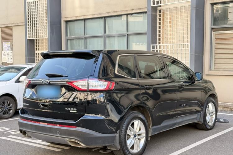 Used Ford Edge 2018 Facelifted EcoBoost 245 Two-Wheel Drive Platinum Edition 5 Seats China VI Standard
