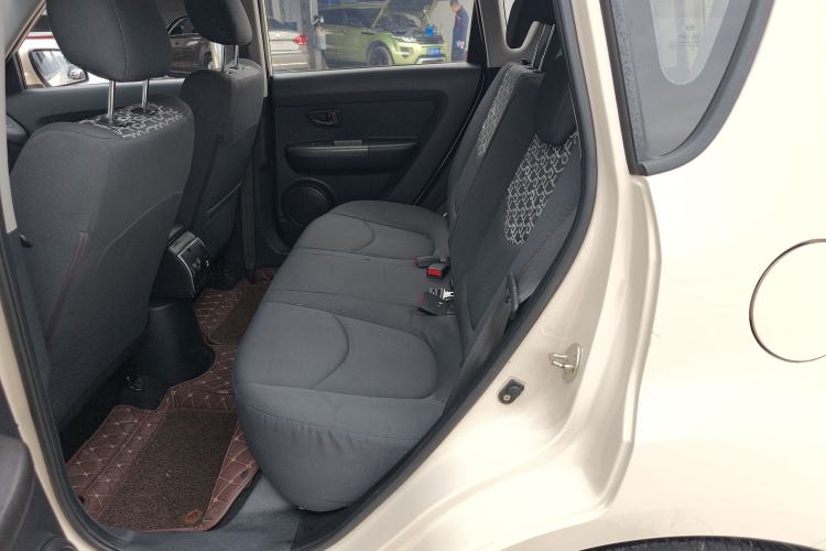 Used Kia Soul 2013 1.6L AT GL
