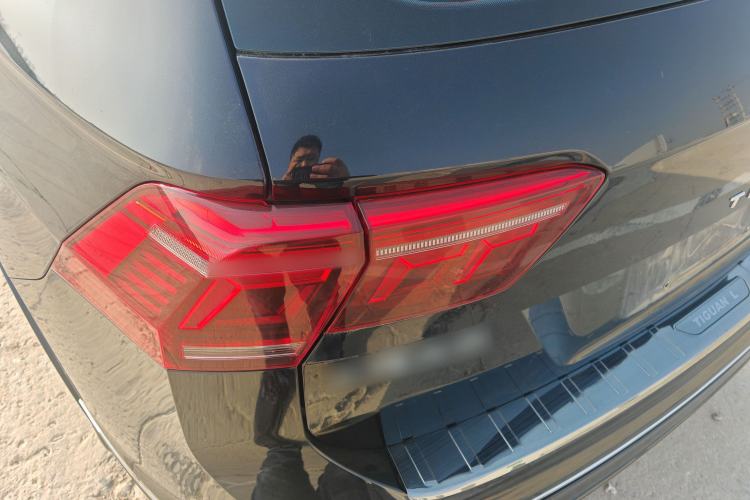 Used Volkswagen Tiguan L 2023 330TSI Automatic Two-Wheel Drive R-Line Enjoyment Edition
