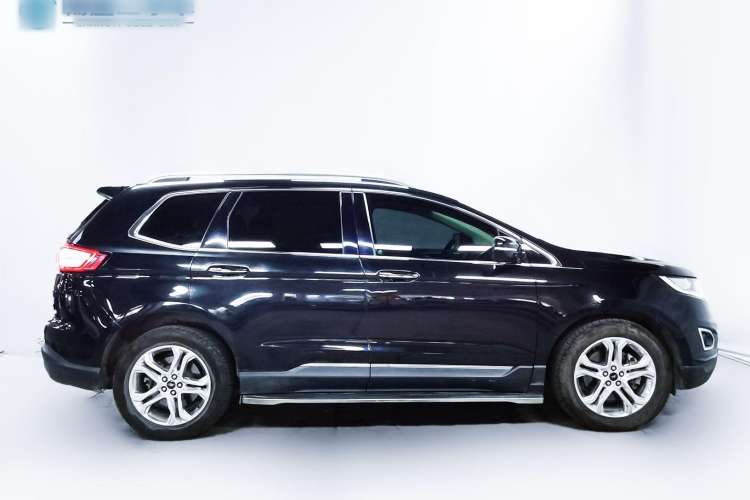 Used Ford Edge 2016 EcoBoost 245 Four-Wheel Drive Titanium Edition 7-Seater
