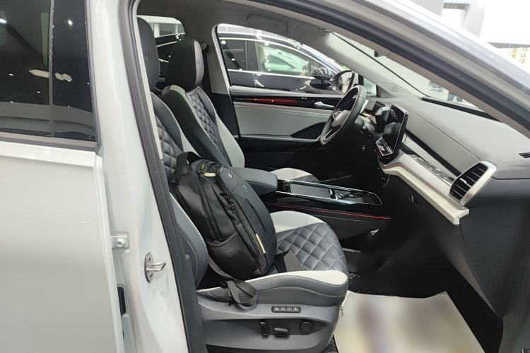 Used Volkswagen ID.6 CROZZ 2022 Long-Range Lite PRO Edition