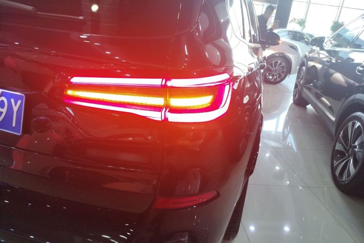 Used BMW X5 2022 Restyled xDrive 30Li Luxury Version M Sport Package