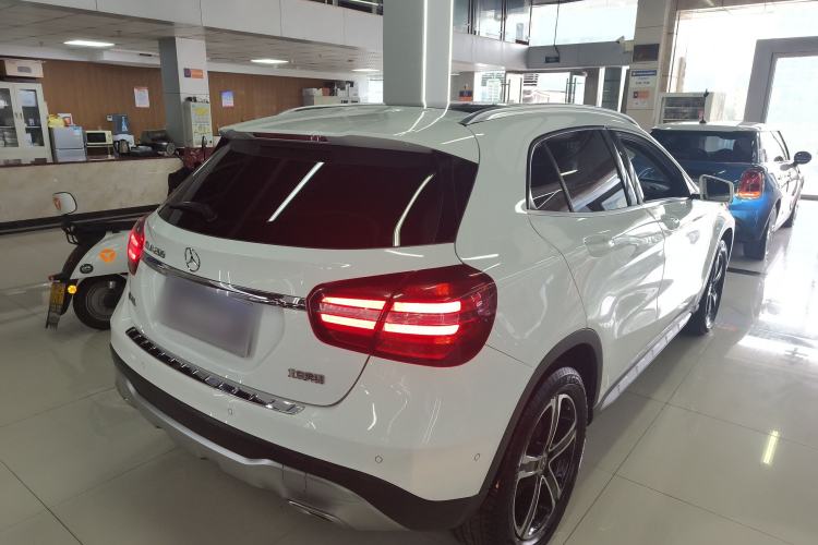 Used Mercedes-Benz GLA 2018 GLA 200 Fashion Model
