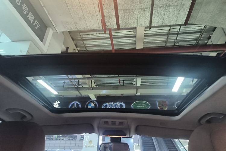 Used BMW 5 Series GT 2015 535i Leading Model
