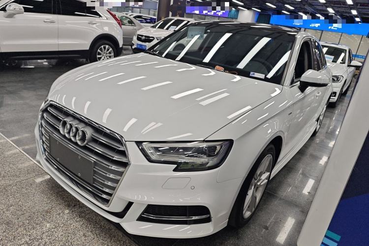 Used Audi A3 2020 Limousine 35 TFSI Fashion Edition China VI Emission Standard
