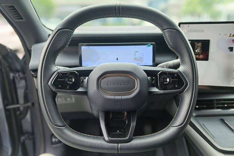 Used Lynk & Co 07 2024 EM-P 126 Long-Range Ultra
