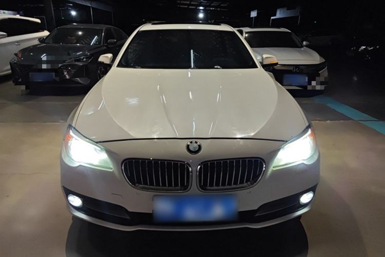 Used BMW 5 Series 2017 525Li Leading Model
