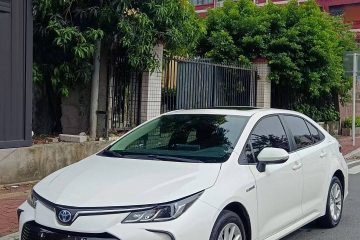 Used Toyota Corolla 2021 Dual-Motor 1.8L E-CVT Elite Edition