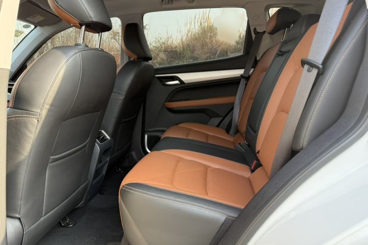 Used Geely Auto Vision X6 2020 1.4T CVT Luxury Edition