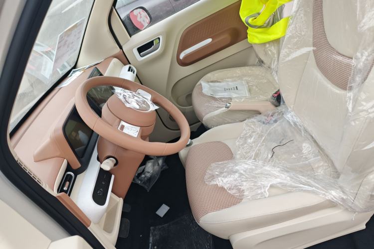 Used Wuling Hongguang MINIEV 2024 3rd Generation 215km Youth Edition