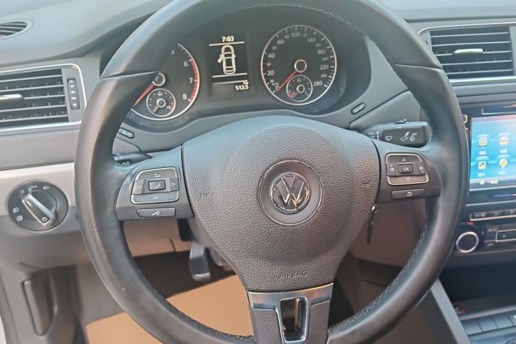 Used Volkswagen Sagitar 2014 1.4TSI Automatic Luxury Model
