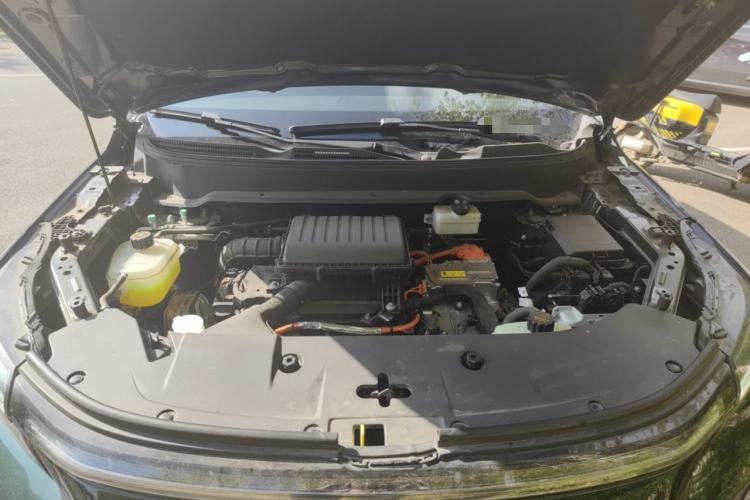 Used  E5 PLUS 2025 165 km Long-Range Version PLUS 7-Seater
