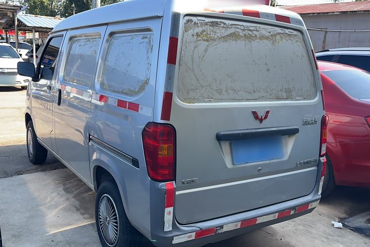 Used Wuling Zhiguang 2019 1.2L Van Utility Model 2 Seats