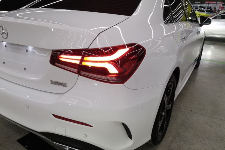 Used Mercedes-Benz A-Class 2022 Revised Version A 200 L Sport Sedan Fashionable Style
