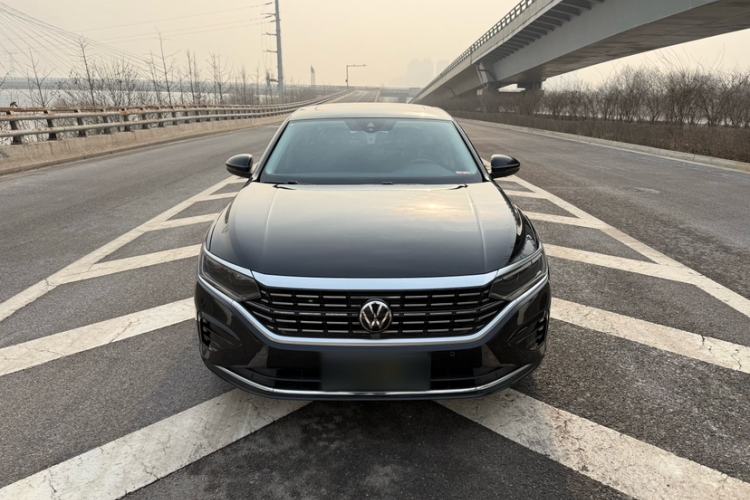 Used Volkswagen Passat 2022 330TSI Luxury Edition