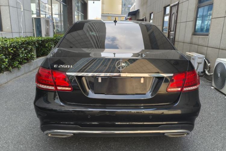 Used Mercedes-Benz E-Class 2015 E 260 L Sport Edition

