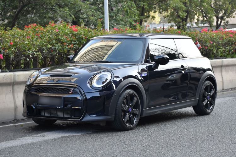 Used MINI MINI 2023 2.0T COOPER S Midnight Escape Special Edition