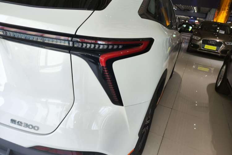 Used Cowin Kunlun 2023 Kunlun 300 High-Altitude Exclusive Edition
