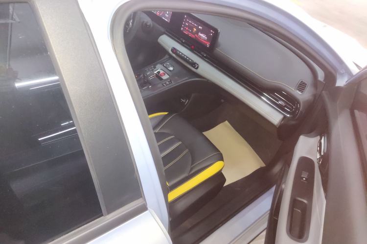 Used GAC Trumpchi EMPOW 2023 Shadow Leopard H High-Energy Hybrid Edition
