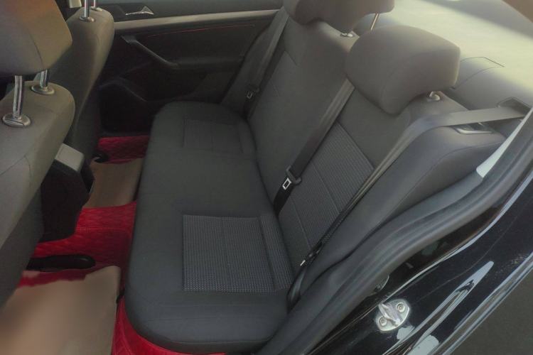 Used Volkswagen Lavida 2018 Classic 1.5L Automatic Fashion Edition China VI Standard
