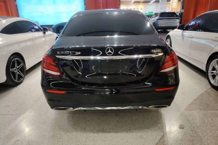 Used Mercedes-Benz E-Class 2017 E 200 L Sport 4MATIC
