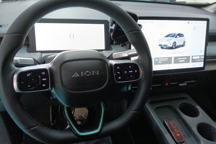 Used AION Y 2023 Younger Star Edition