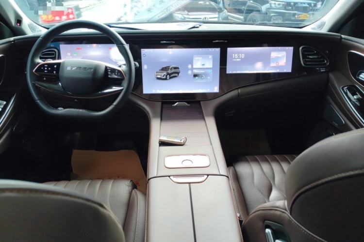 Used  Lanyue 2023 400T Four-Wheel Drive Star Prestige 7-Seater
