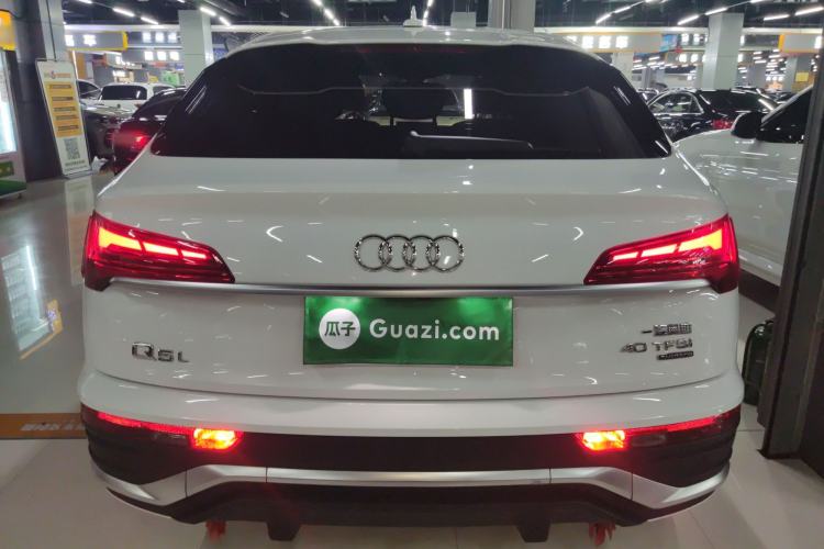 Used Audi Q5L Sportback 2021 40 TFSI Fashion Model
