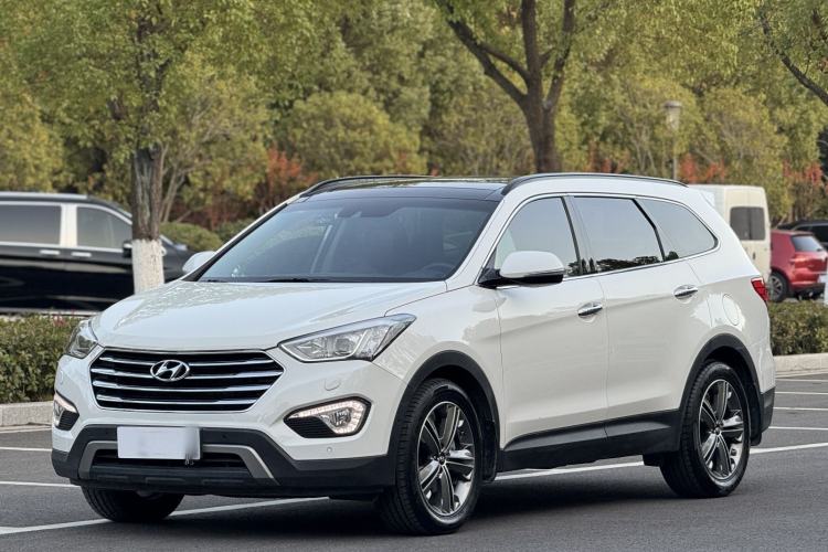 Used Hyundai Grand SantaFe 2013 3.0L 7-Seater 4x4 Flagship Edition
