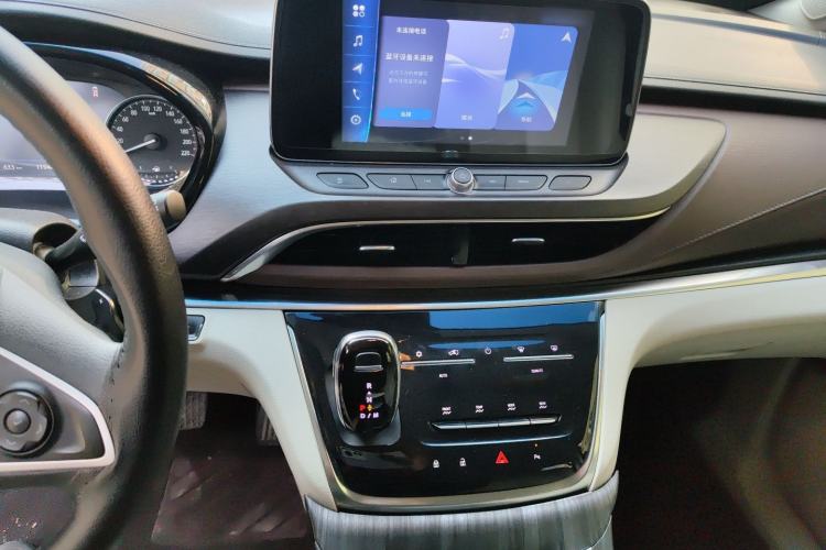 Used Buick GL8 2021 Land Cruiser Executive Class 652T Comfort Model
