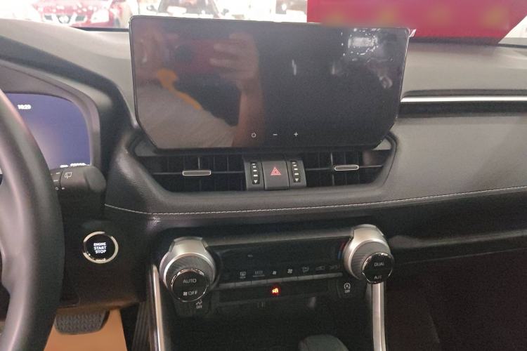 Used Toyota Wildlander 2023 2.0L CVT Two-Wheel Drive Luxury PLUS Edition
