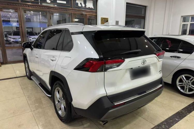 Used Toyota RAV4 2020 2.0L CVT 4x4 Trend Edition
