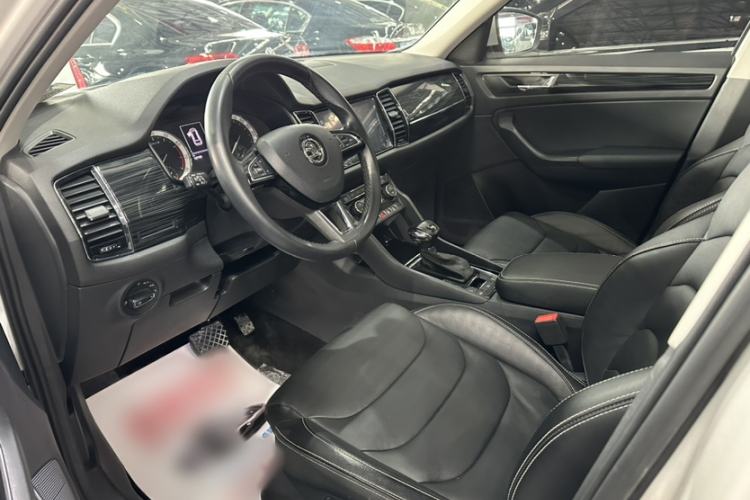 Used Skoda Kodiaq 2018 Facelifted TSI330 5-Seater Two-Wheel-Drive Luxury Enjoyment Edition
