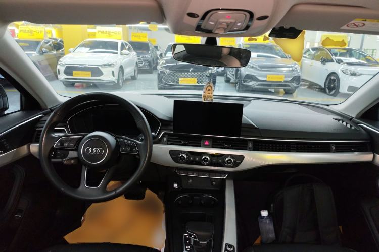 Used Audi A4L 2020 40 TFSI Fashionable and Elegant Model