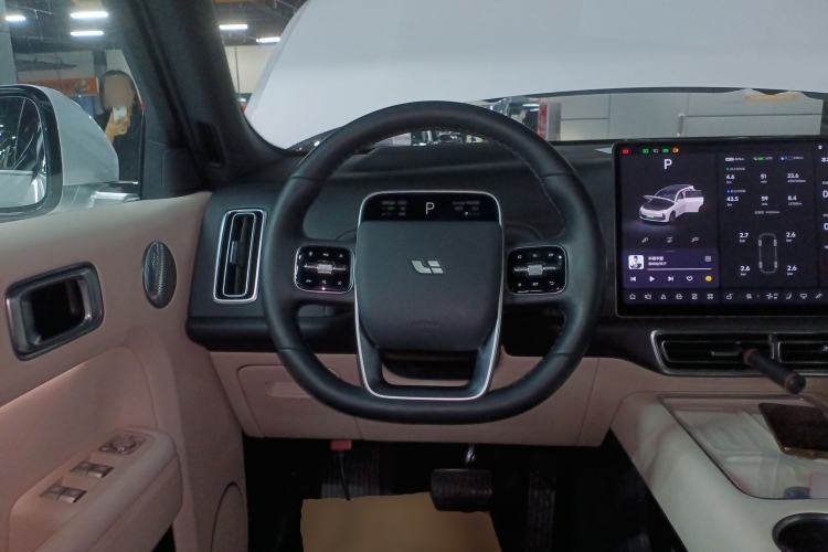 Used Li Auto L7 2024 Ultra Model
